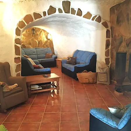 Casa Cueva, Cuevas Del Emir